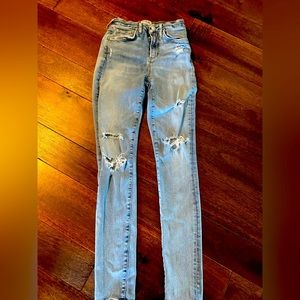 Agolde ripped jeans, high rise!